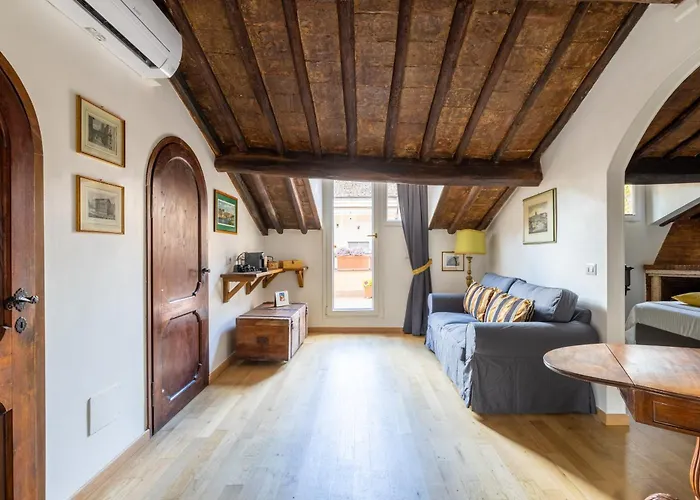 Attico Con Terrazza Privata Silenzioso Casa Mem 아파트 로마